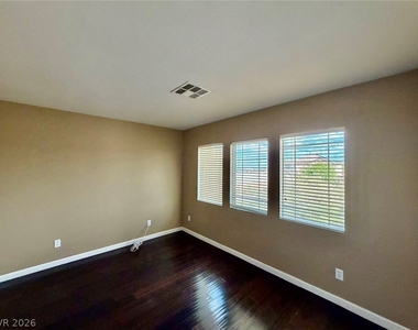 11008 Rusty Ray Drive - Photo Thumbnail 12
