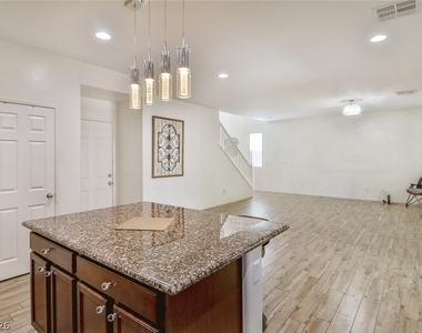6765 Bristle Falls Street - Photo Thumbnail 16