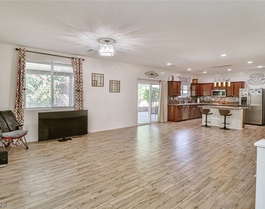 6765 Bristle Falls Street - Photo Thumbnail 6
