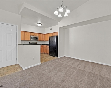 1709 King James Street - Photo Thumbnail 10