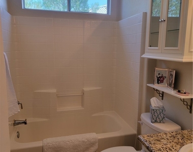 5211 Vedra Court - Photo Thumbnail 24