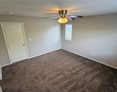 10024 Via Toro Avenue - Photo Thumbnail 30