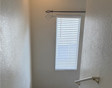 10024 Via Toro Avenue - Photo Thumbnail 24