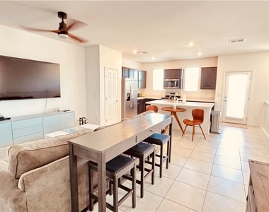 623 Sedum Avenue - Photo Thumbnail 30