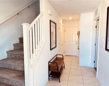 623 Sedum Avenue - Photo Thumbnail 2