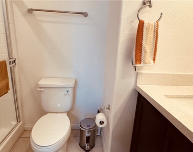 623 Sedum Avenue - Photo Thumbnail 5