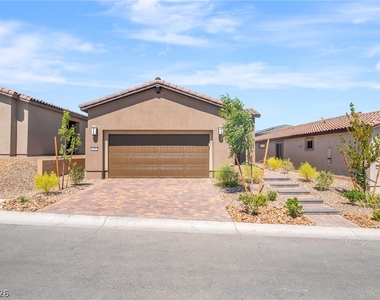 57 Lake Bluff Court - Photo Thumbnail 2