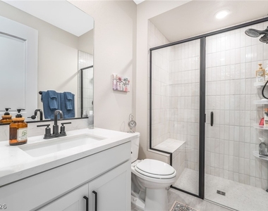 57 Lake Bluff Court - Photo Thumbnail 19