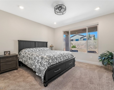 57 Lake Bluff Court - Photo Thumbnail 11
