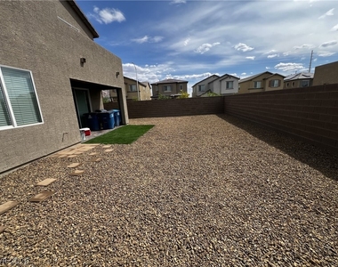 2825 Overlook Brook Street - Photo Thumbnail 34