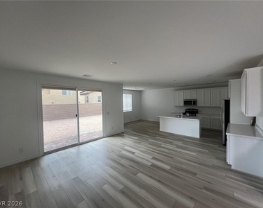 2825 Overlook Brook Street - Photo Thumbnail 4