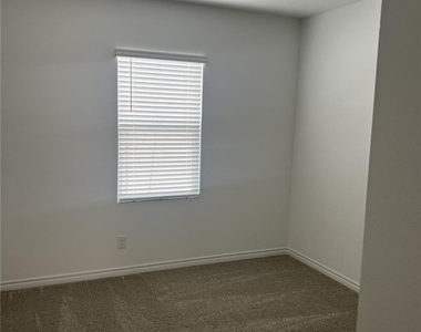 2825 Overlook Brook Street - Photo Thumbnail 11