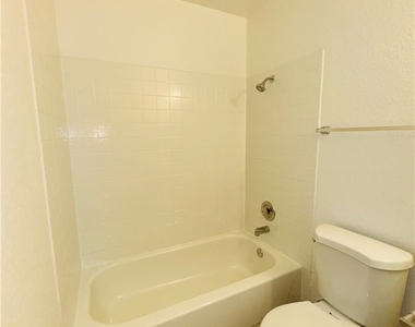 4581 Macher Way - Photo Thumbnail 7