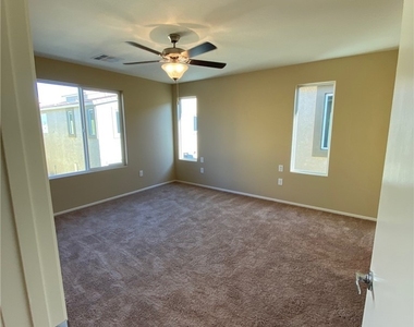 7312 Halo Falls Street - Photo Thumbnail 10