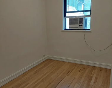 235 East 46th Street - Photo Thumbnail 3
