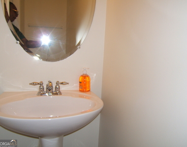 7202 Georges Way - Photo Thumbnail 14