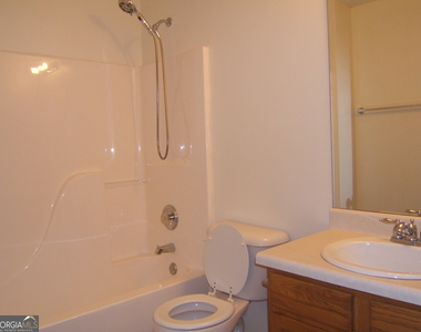 7202 Georges Way - Photo Thumbnail 11