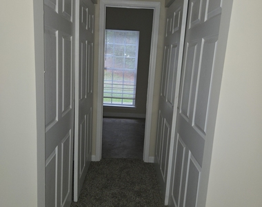 156 Red Bank Road - Photo Thumbnail 5