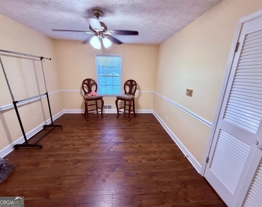 665 Arnold Road - Photo Thumbnail 33