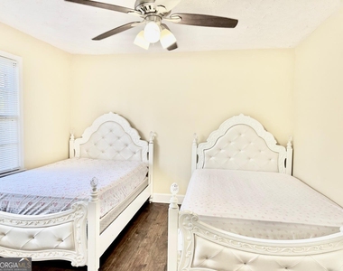 665 Arnold Road - Photo Thumbnail 28