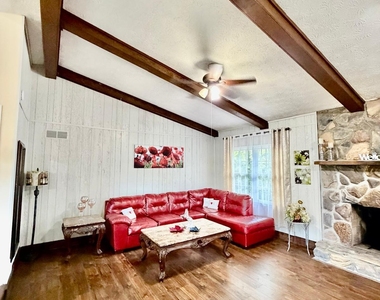 665 Arnold Road - Photo Thumbnail 2