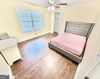 665 Arnold Road - Photo Thumbnail 31