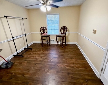 665 Arnold Road - Photo Thumbnail 32