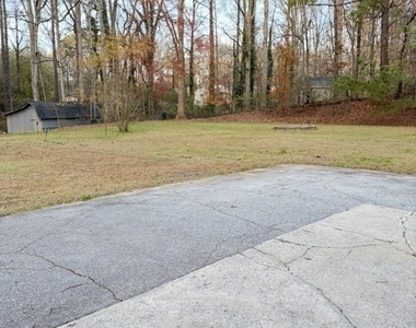 1398 Branchwood Drive - Photo Thumbnail 12