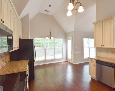208 Turnbridge Circle - Photo Thumbnail 22