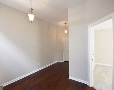 208 Turnbridge Circle - Photo Thumbnail 14