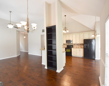 208 Turnbridge Circle - Photo Thumbnail 19