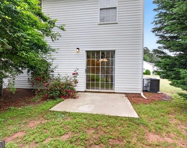 275 Cottonwood Cree Circle - Photo Thumbnail 28