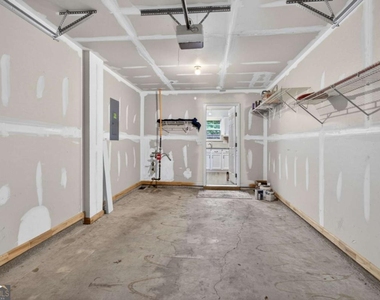 275 Cottonwood Cree Circle - Photo Thumbnail 30