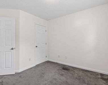 275 Cottonwood Cree Circle - Photo Thumbnail 22