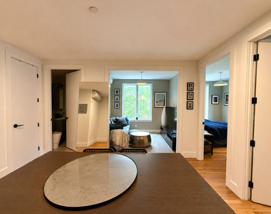 683 Chauncey St - Photo Thumbnail 4