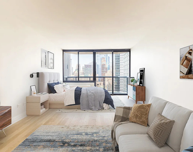 West 48th Street 7TH AVENUE - Photo Thumbnail 18