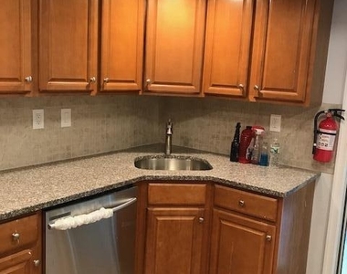 159 Devon Court - Photo Thumbnail 2