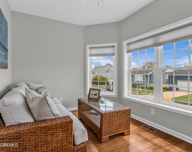 3306 Windsor Avenue - Photo Thumbnail 13
