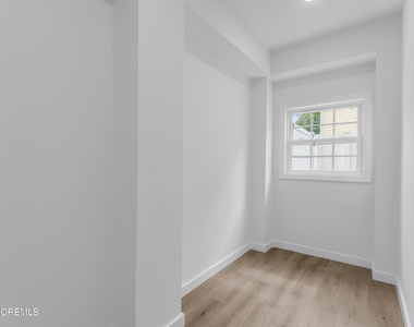3306 Windsor Avenue - Photo Thumbnail 41