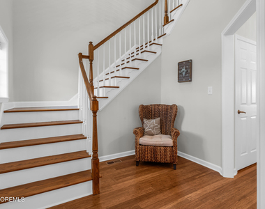 3306 Windsor Avenue - Photo Thumbnail 12