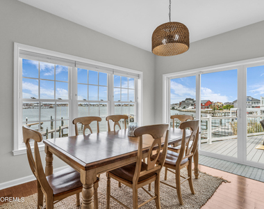 3306 Windsor Avenue - Photo Thumbnail 22