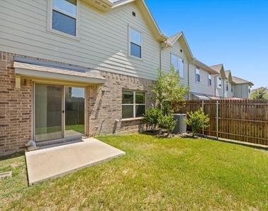 2317 Cortellia Street - Photo Thumbnail 24