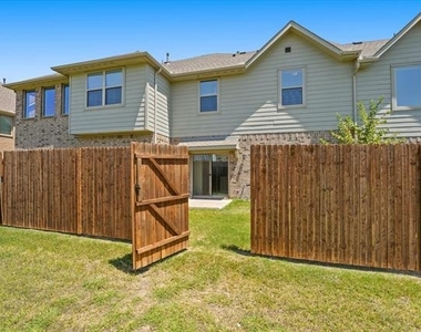 2317 Cortellia Street - Photo Thumbnail 28