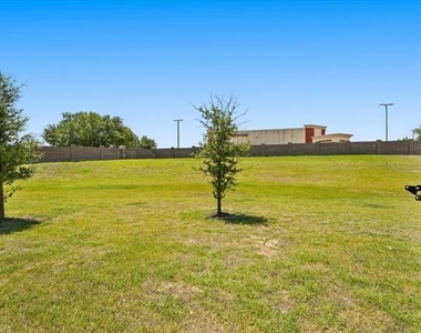 2317 Cortellia Street - Photo Thumbnail 29