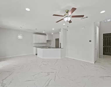 2317 Cortellia Street - Photo Thumbnail 8