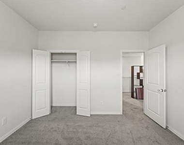 2317 Cortellia Street - Photo Thumbnail 21