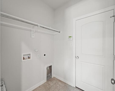 2317 Cortellia Street - Photo Thumbnail 13