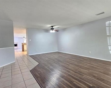 4305 Grassmere Road - Photo Thumbnail 4