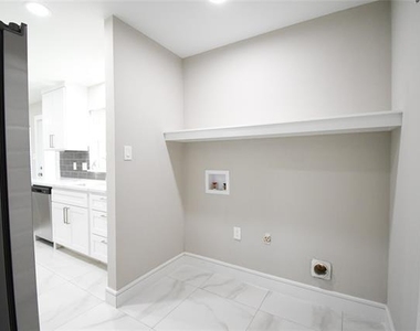 1422 Addington Street - Photo Thumbnail 29