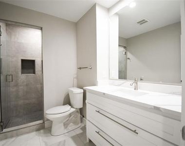 1422 Addington Street - Photo Thumbnail 15